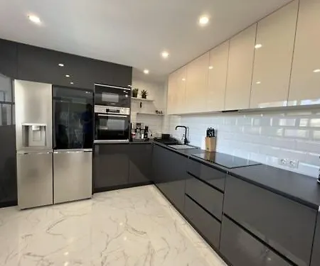 Casa Ambiente - Topausgestattetes Haus In Strandnaehe * קלפה