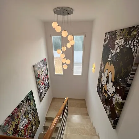 Casa Ambiente - Topausgestattetes Haus In Strandnaehe Calpe