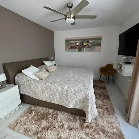 Semesterbostad Casa Ambiente - Topausgestattetes Haus In Strandnaehe