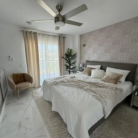 Semesterbostad Casa Ambiente - Topausgestattetes Haus In Strandnaehe *